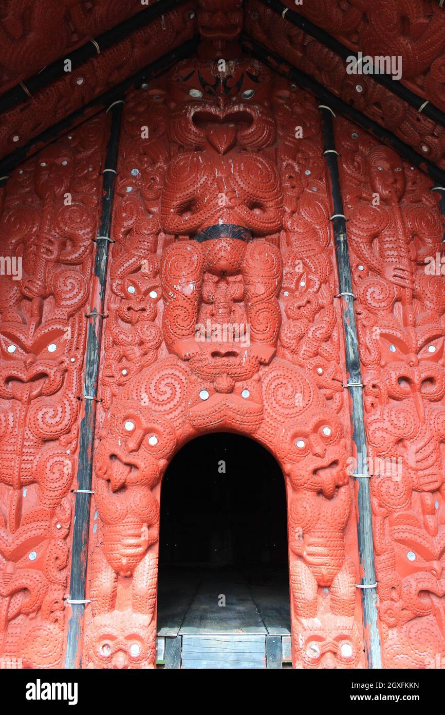 Maori Kultur und Holzkunst. Rotorua. Neuseeland. 16. November 2011 Stockfoto