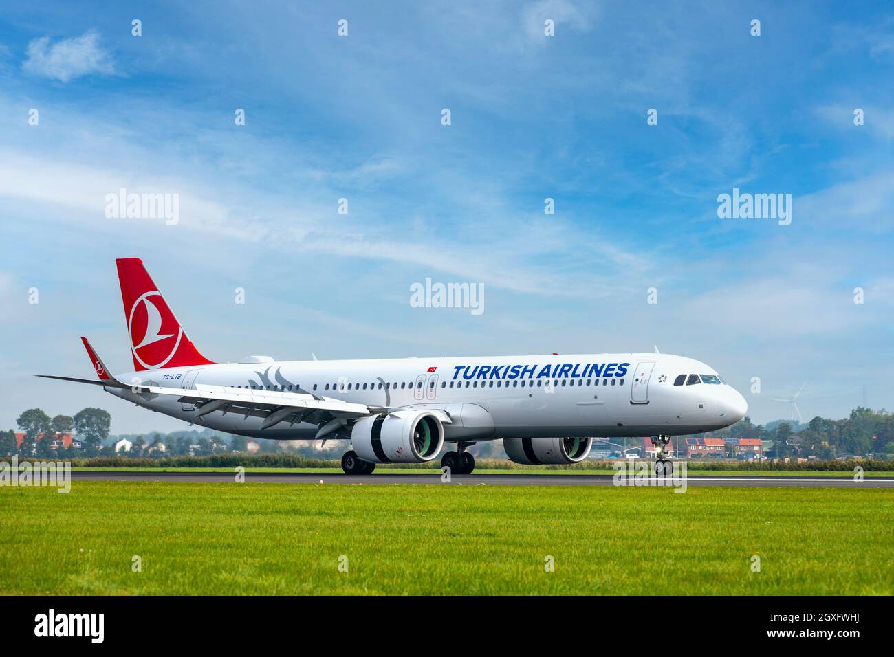 Turiksh Airlines Airbus A321 landet am Flughafen Amsterdam Schiphol Stockfoto
