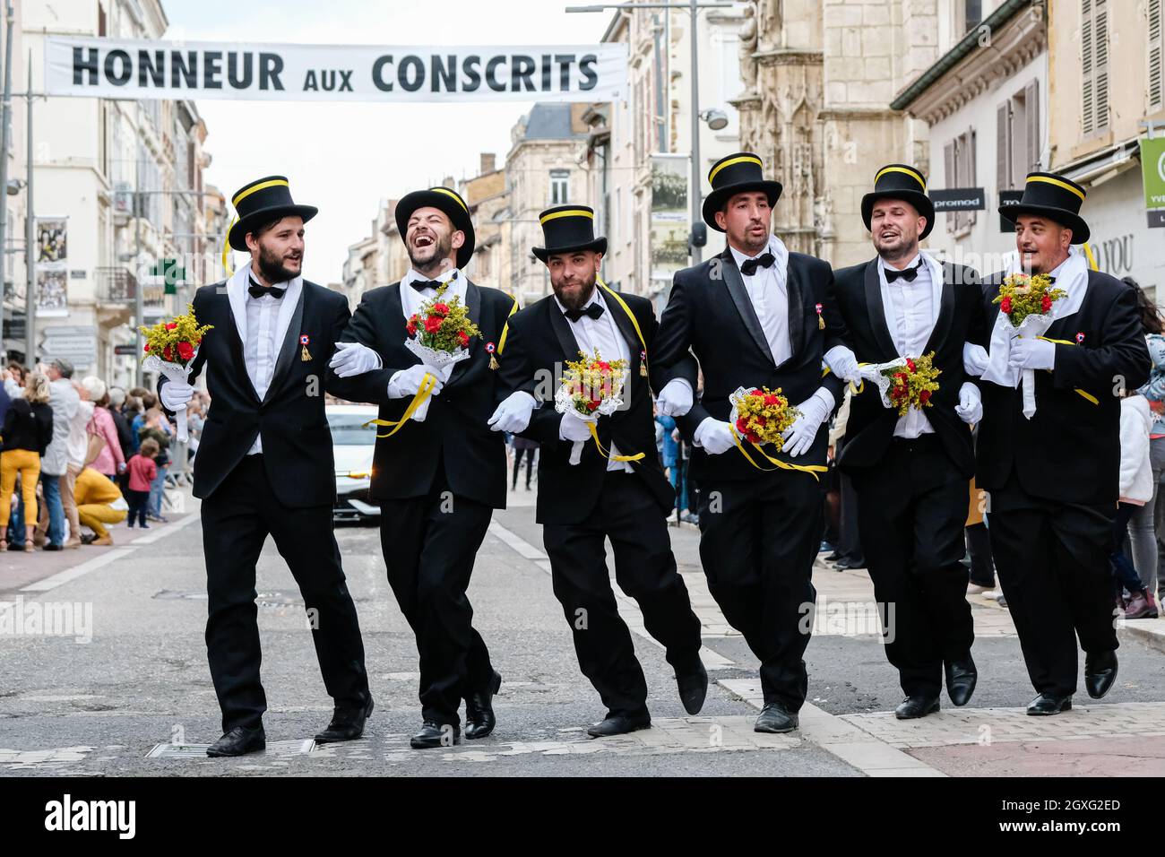 Villefranche-sur-Saône (Frankreich), 3. Oktober 2021. Welle von Wehrpflichtigen in der Nationalstraße. Stockfoto