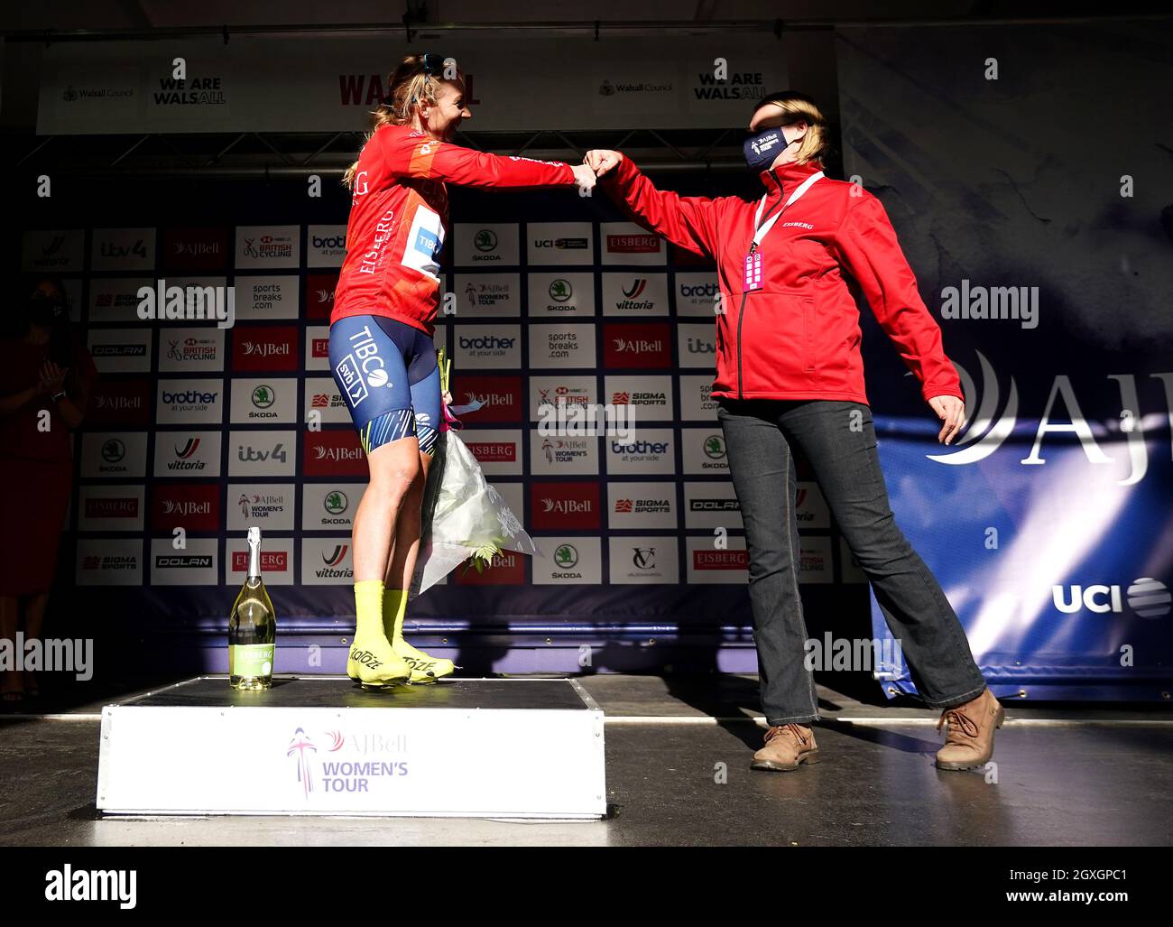 Amy Pieters vom Team SD Worx feiert die siegreiche zweite Etappe der AJ Bell Women's Tour in Walsall, Großbritannien. Bilddatum: Dienstag, 5. Oktober 2021. Stockfoto