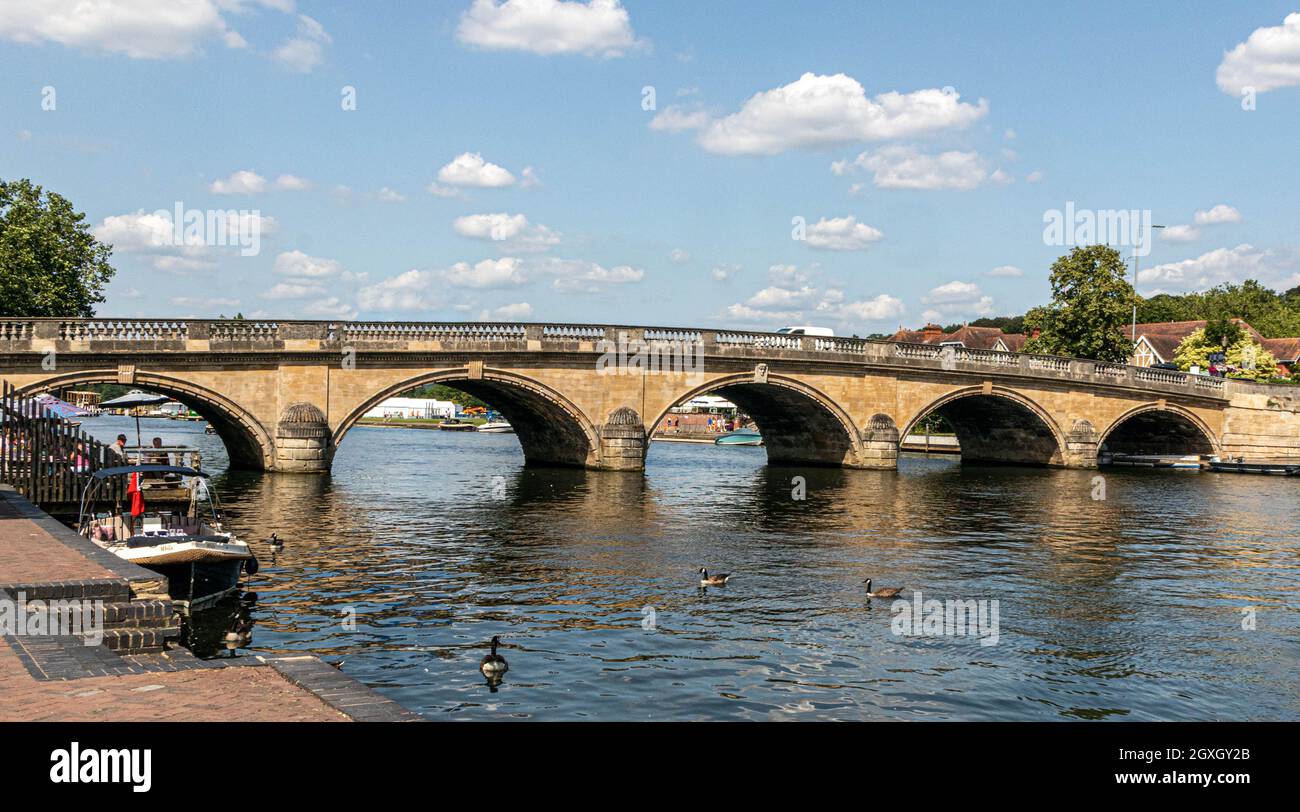 Henley Bridge, Henley on Thames, Oxfordshire, England, Großbritannien Stockfoto