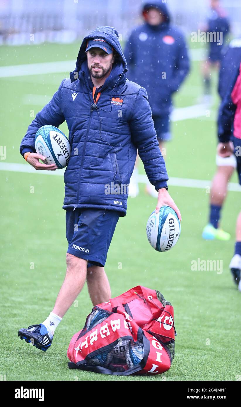 Dam Health Stadium Edinburgh.Schottland UK.5. Okt. 21. Edinburgh Rugby Head Coach Mike Blair Trainingseinheit für DHL Stormers Spiel . Kredit: eric mccowat/Alamy Live Nachrichten Stockfoto