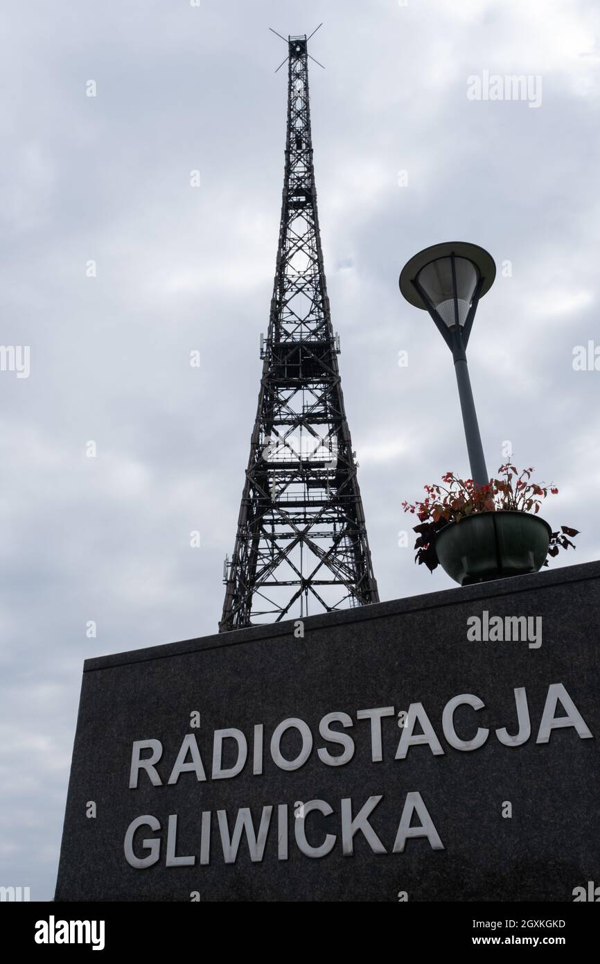 Gliwice, Polen - 25. September 2021. Gliwice Funkturm und Sender. Hier inszenierte die deutsche SS einen polnischen Angriff, der später als Rechtfertigung benutzt wurde Stockfoto