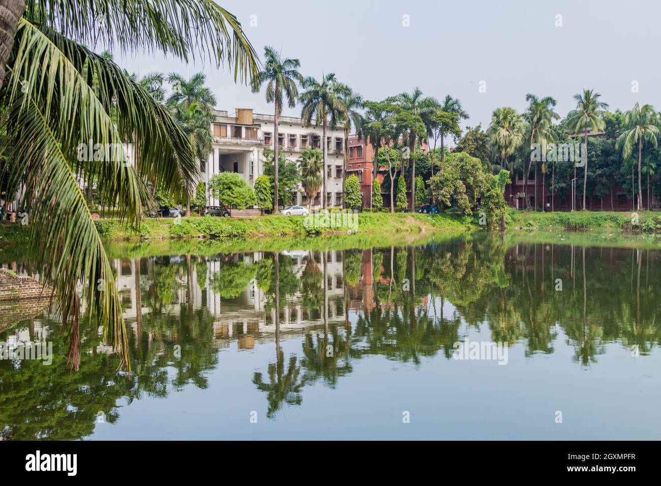 Blick auf eine Kapsel auf dem Campus der University of Dhaka, Bangladesch Stockfoto