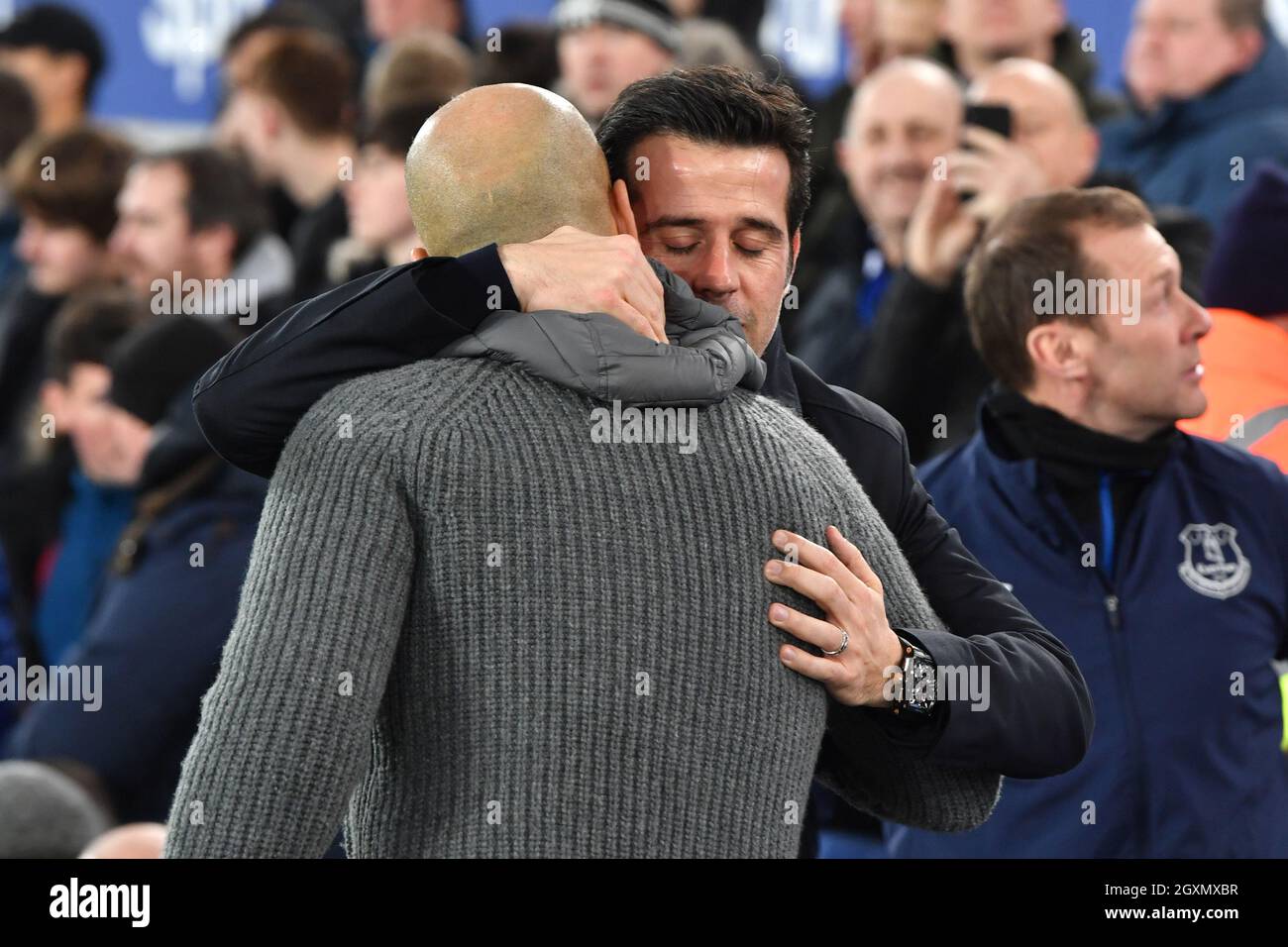 Everton Manager Marco Silva begrüßt Manchester City Manager Pep Guardiola Stockfoto