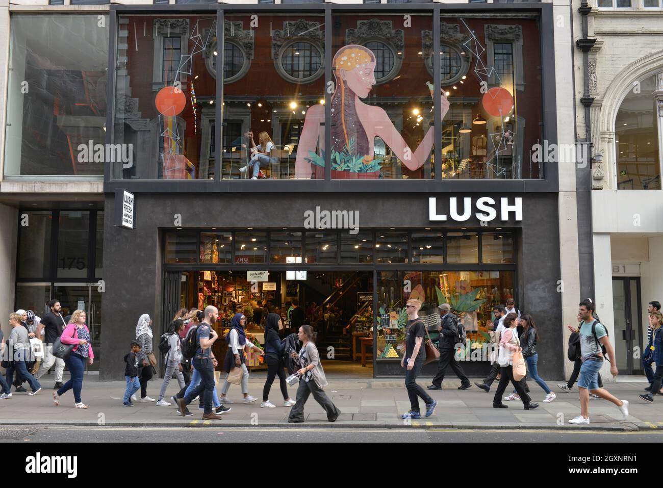 Lush, Oxford Street, London, England, Großbritannien Stockfoto