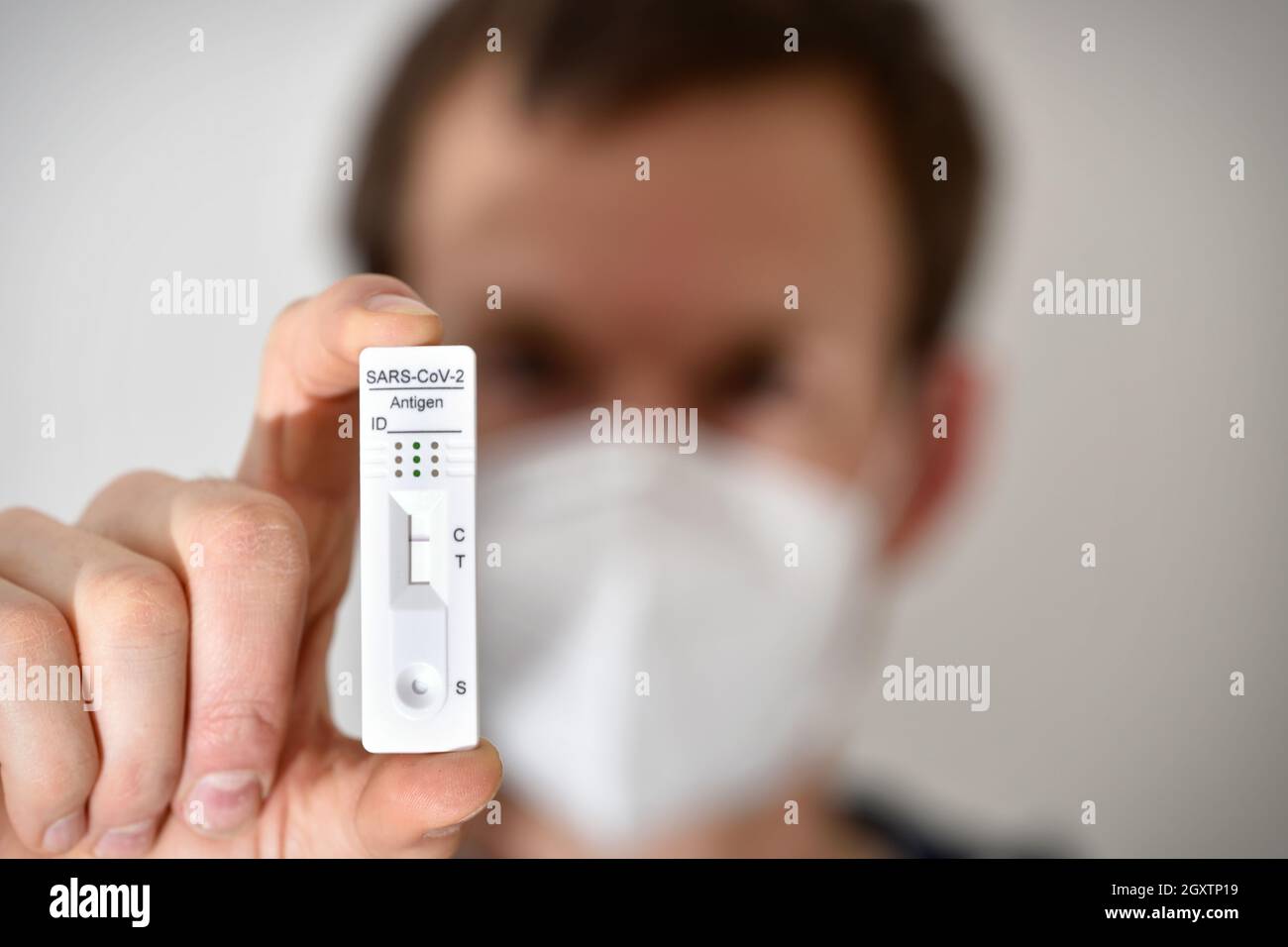 Schneller Antigen Selbsttest Stockfotos und bilder Kaufen Alamy