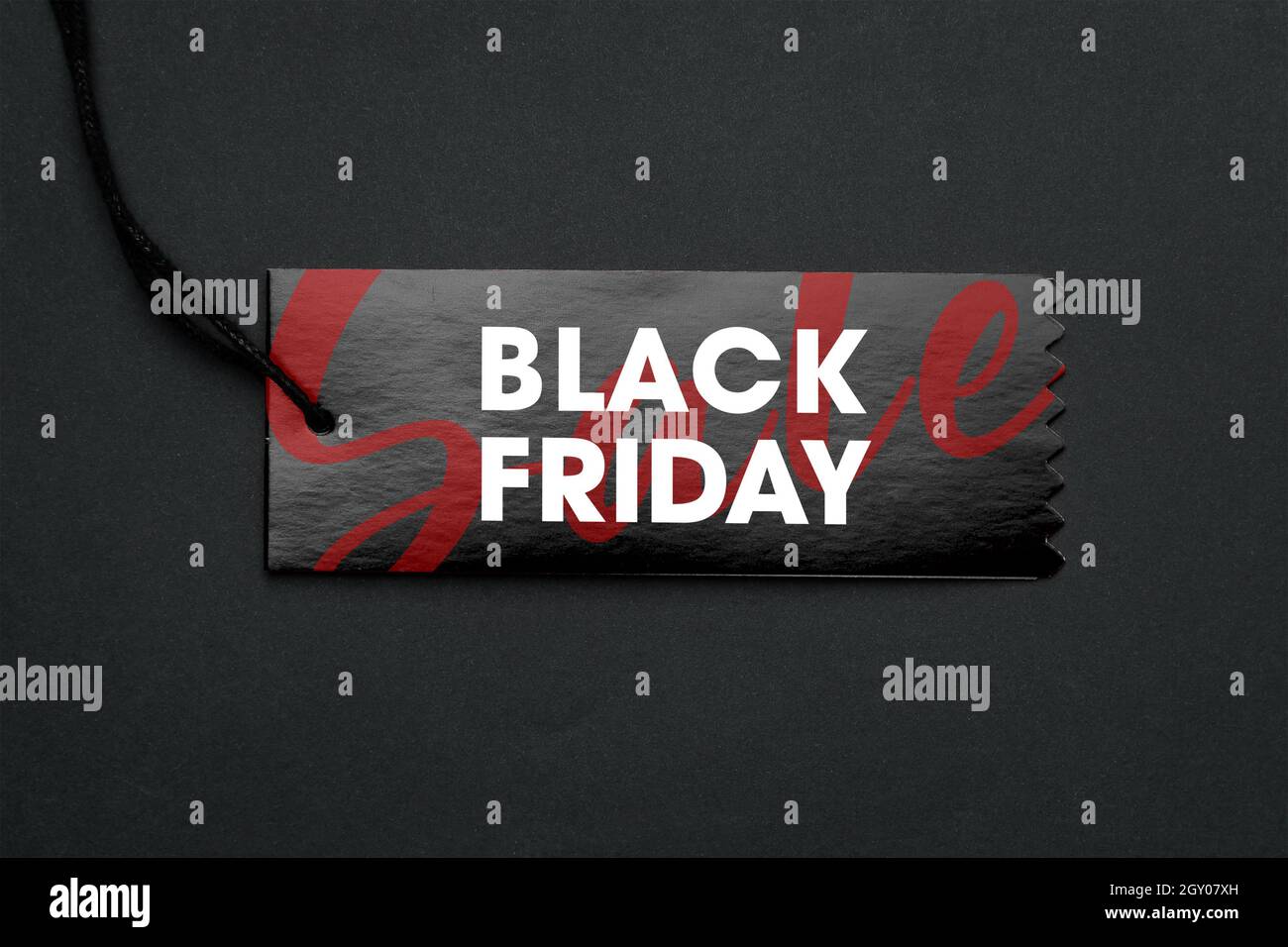 Sale-Tag mit Black friday-Kampagne. Stockfoto