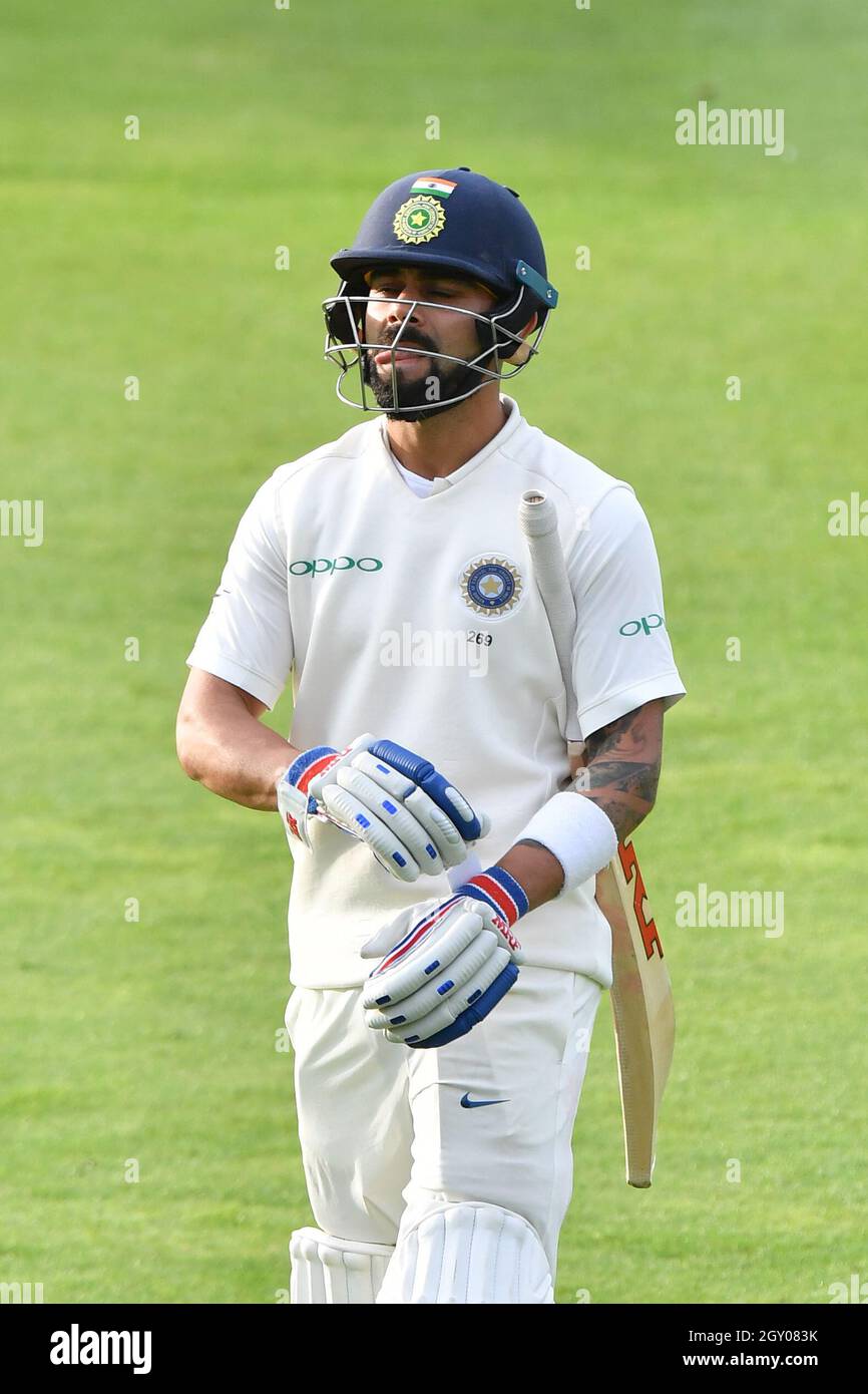 Indiens Kapitän Virat Kohli reagiert, als er während des Testmatches im Kia Oval in London das Feld verlässt. Stockfoto