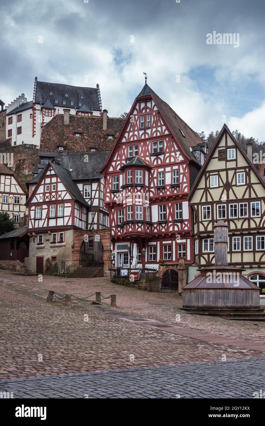 Marktplatz in Miltenberg am Main bei Mildenburg, Bayern, Deutschland Stockfoto