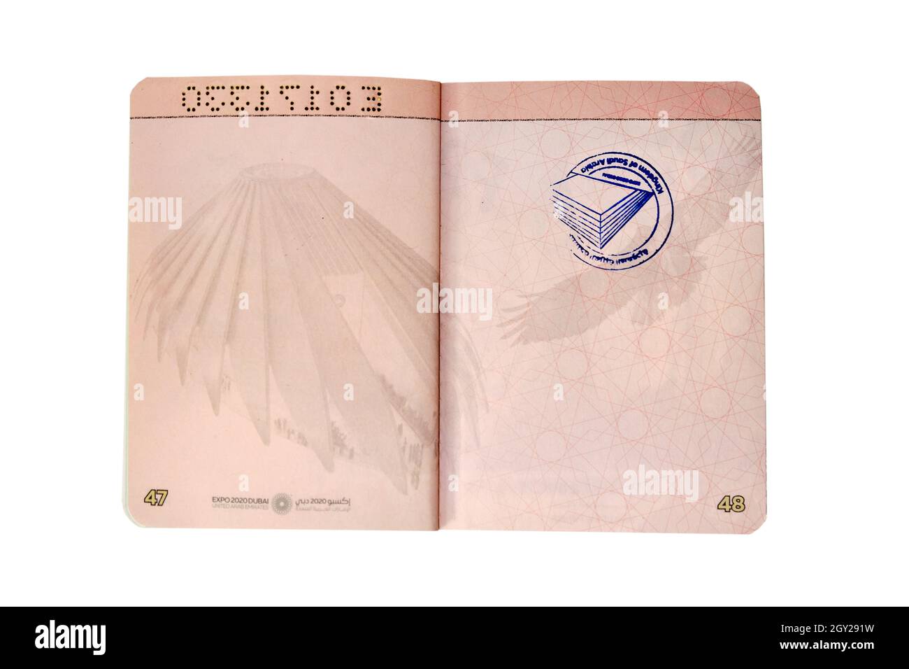 Der Passstempel des Königreichs Saudi-Arabien in einem Expo 2020-Besucherpass, Dubai, VAE Stockfoto