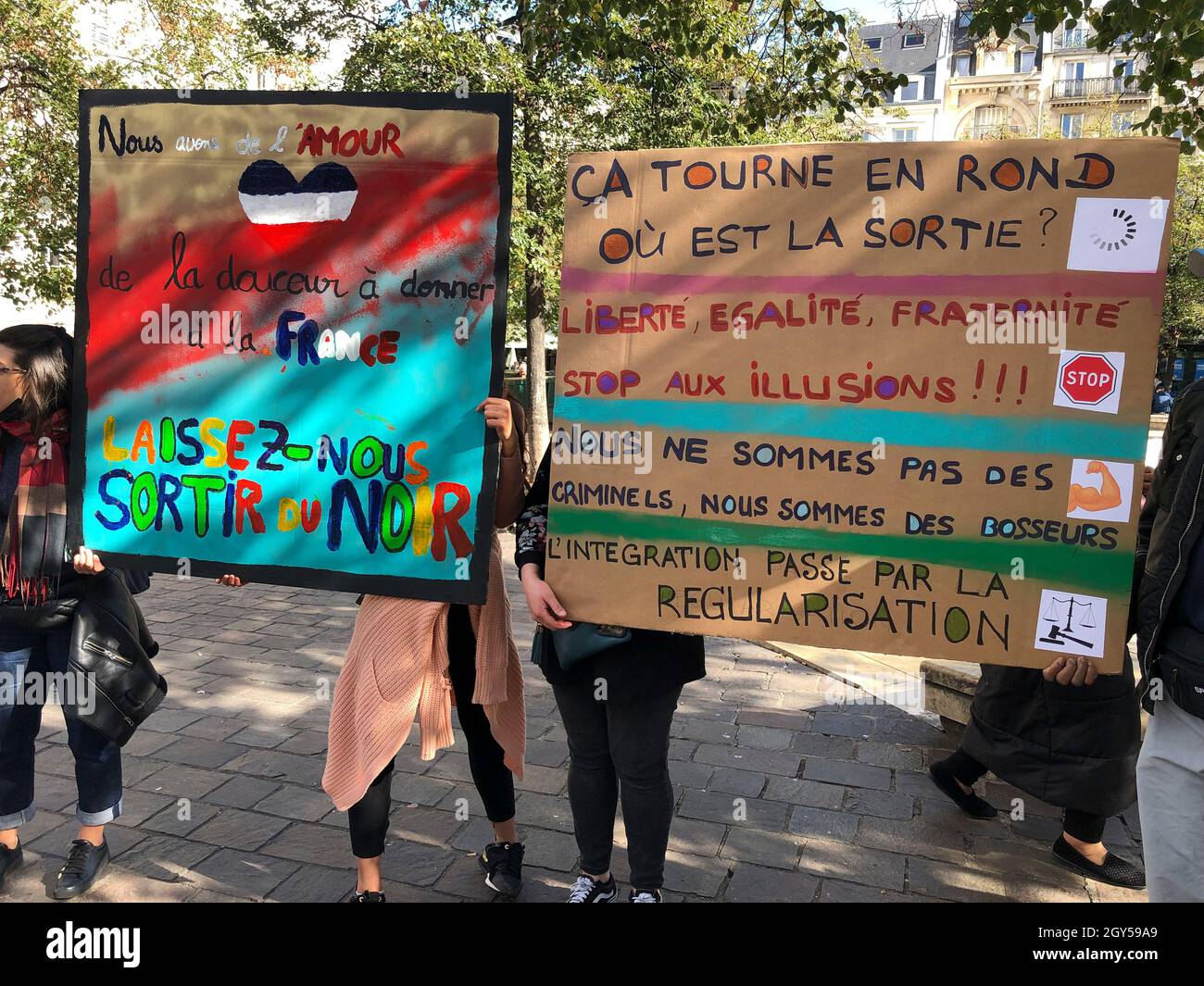 Paris, Frankreich, Pro Migrant Immigrants Demonstration, von der französischen N.G.O.-Regierung „Bouge ta Prefecture“ Sans Papiers Stockfoto