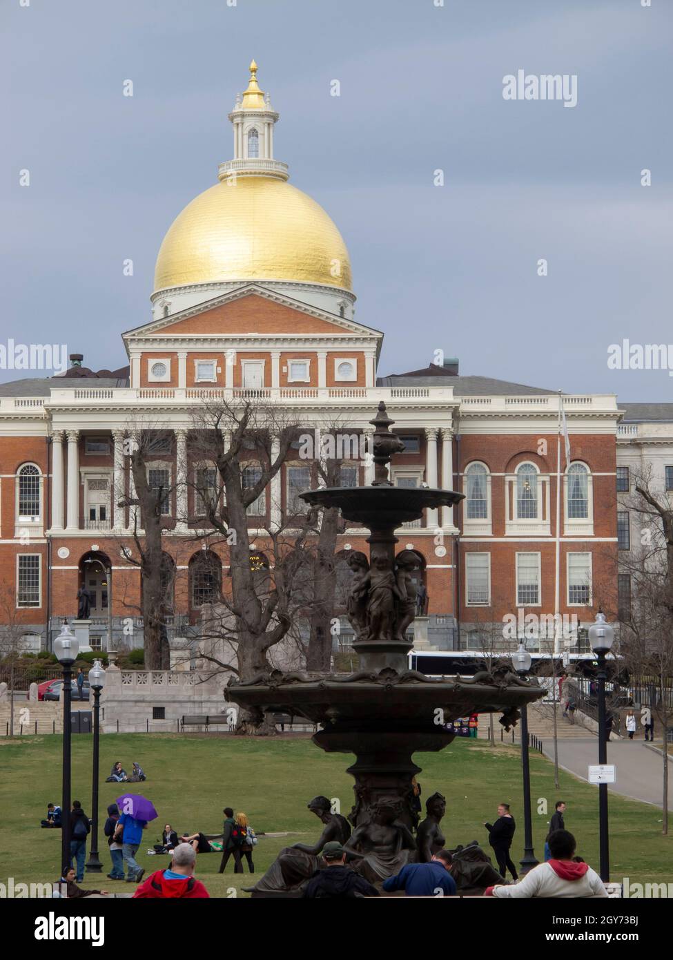 Massachusetts State House von Boston Common aus gesehen Stockfoto