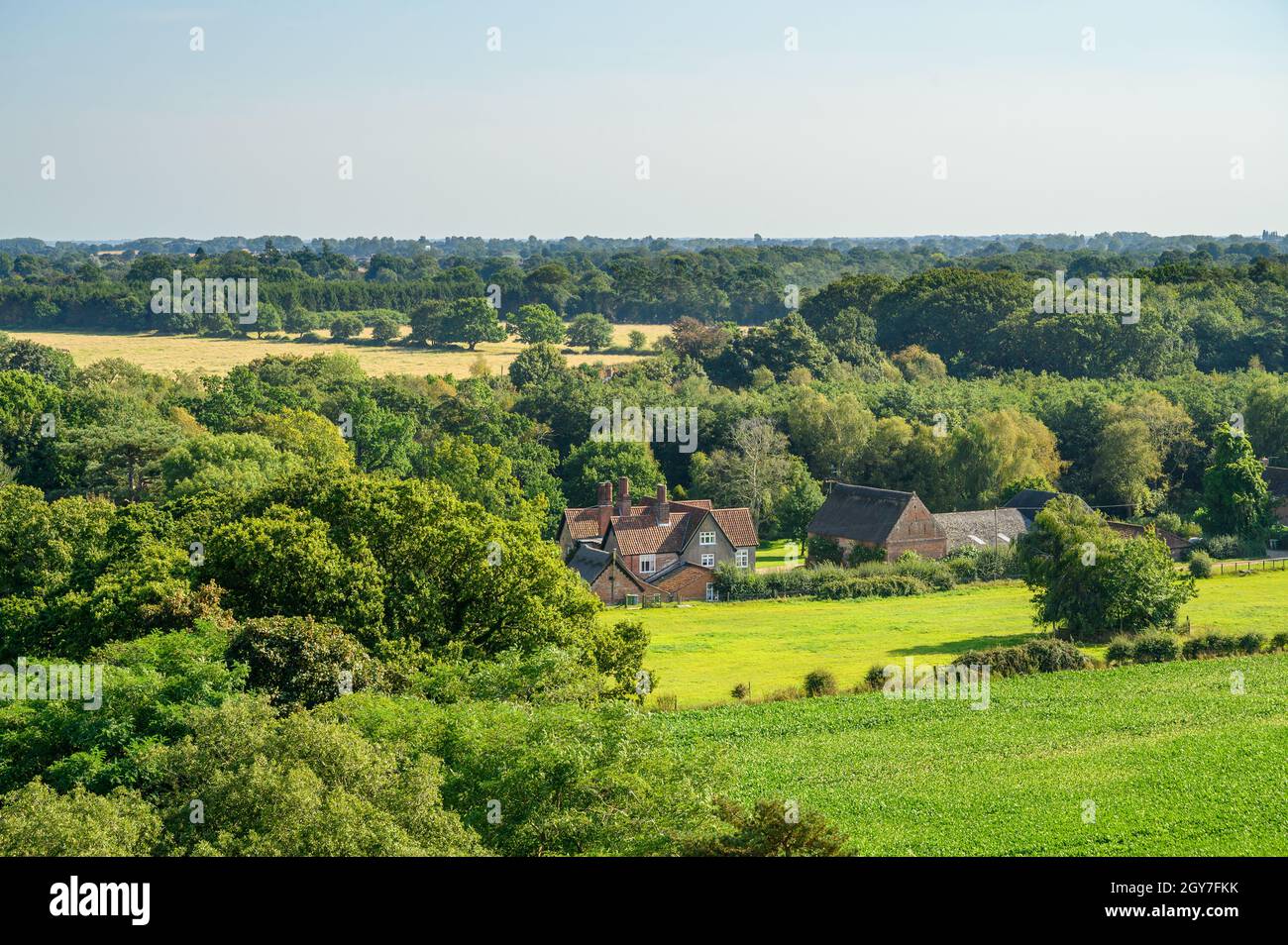 Fantastische Aussicht über Norfolk Broads von der Spitze des Turms der St. Helen's Church in Ranworth, Norfolk, England. Stockfoto