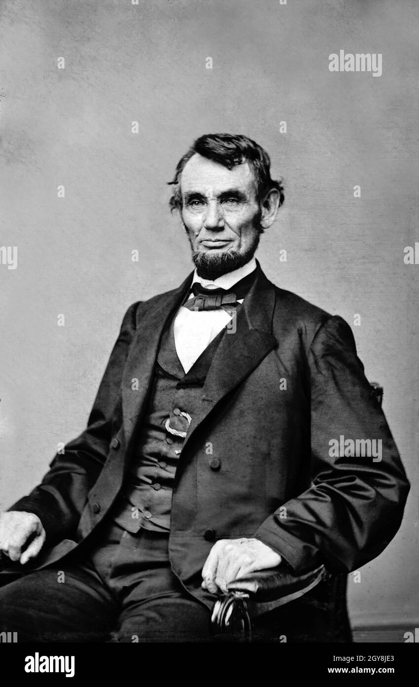 Abraham Lincoln (1809-1865), amerikanischer Politiker, 16. Präsident der Vereinigten Staaten, halblanges sitzendes Porträt, Anthony Berger, Mathew Brady Studio, 1864 Stockfoto