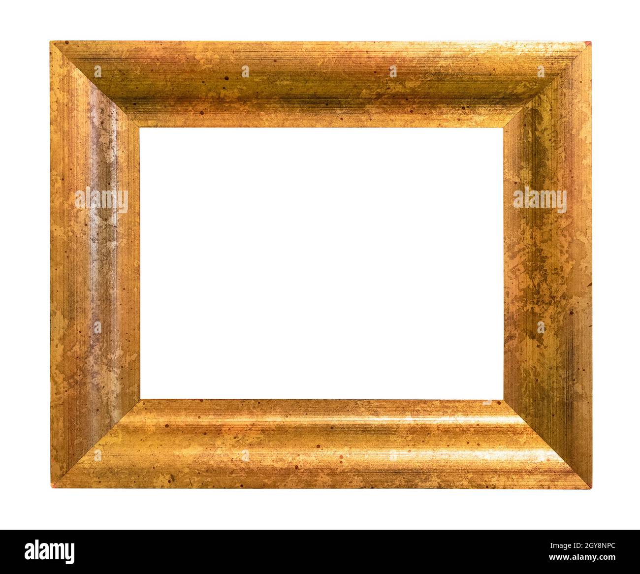 Alte extra breite schlichte goldene Holzbildrahmen Ausschnitt auf weißem Hintergrund Stockfoto