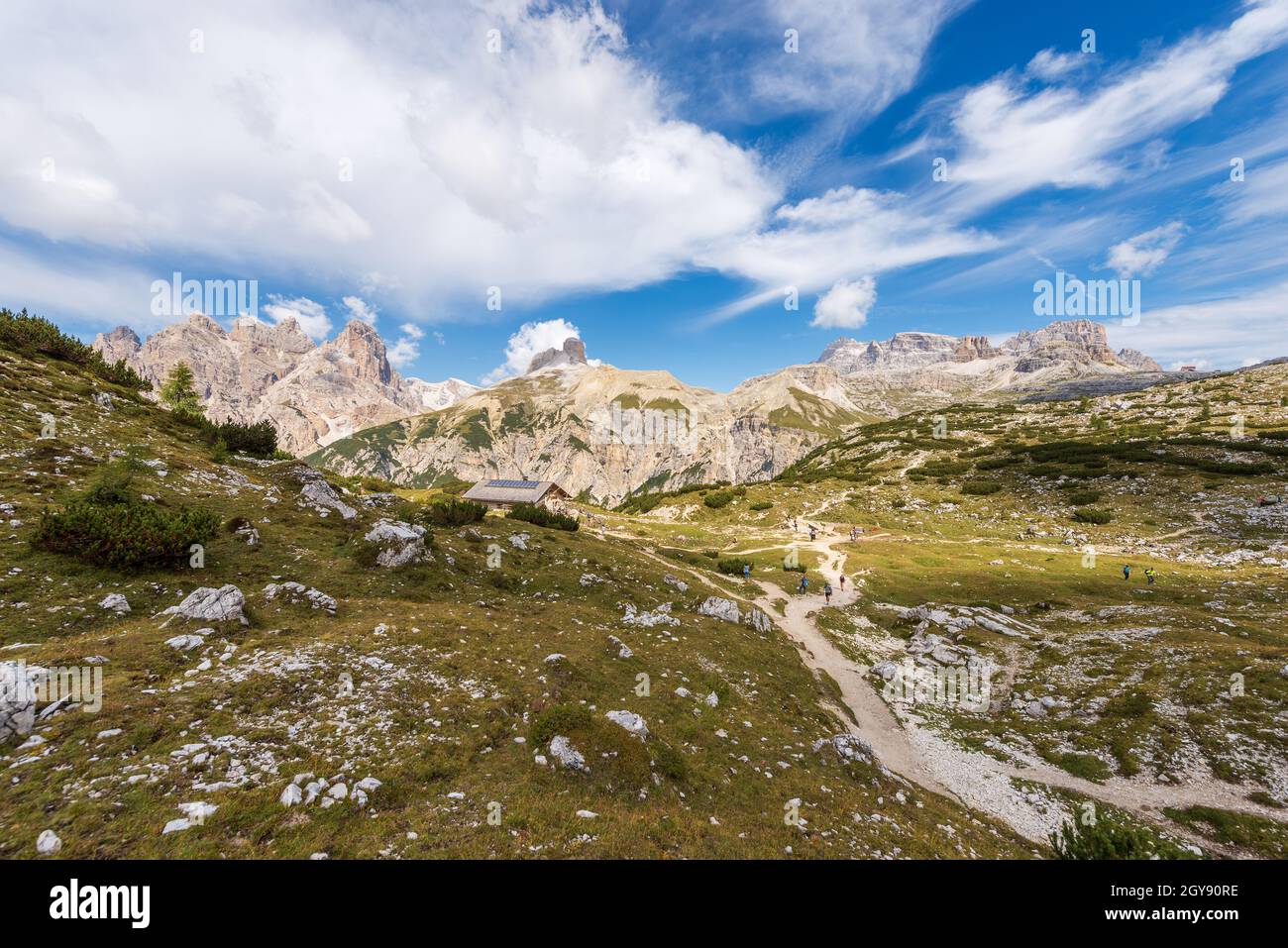 Sextner Dolomiten aus der Tre Cime di Lavaredo, Naturpark Dolomiti di Sexten, Bozen, Toblach, Trentino-Südtirol, Italien, Europa. Stockfoto