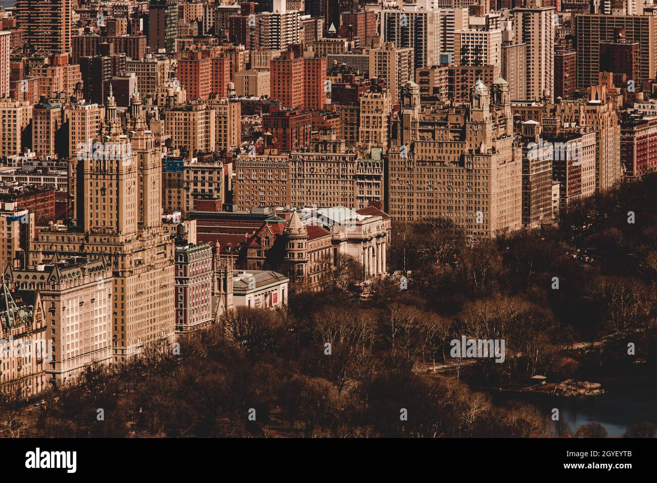 Panoramablick auf den Central Park und die Upper West Side im Herbst. Manhattan, New York City, USA. Stockfoto
