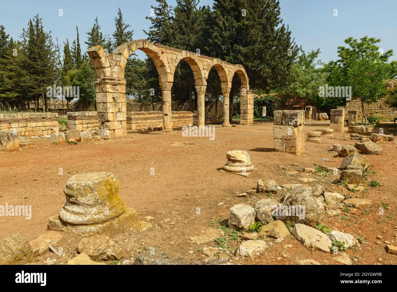 LIBANON, BEKAA, BEQAA-TAL, RUINEN DER UMAYYADISCHEN STADT ANJAR (UNESCO-WELTKULTURERBE) Stockfoto