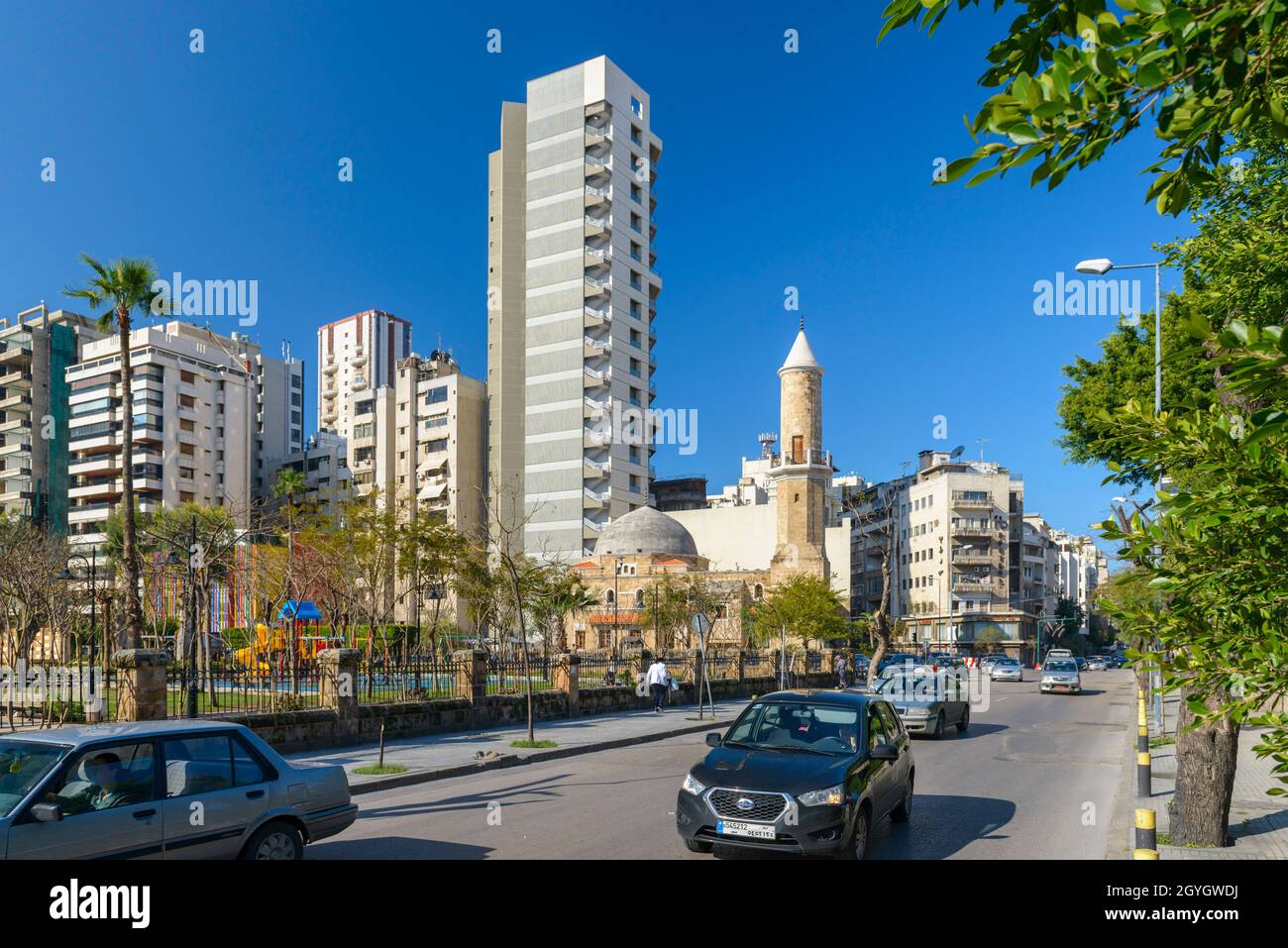 LIBANON, BEIRUT, MOUSSAITBEH, SPEARS STREET UND SANAYEH PARK Stockfoto