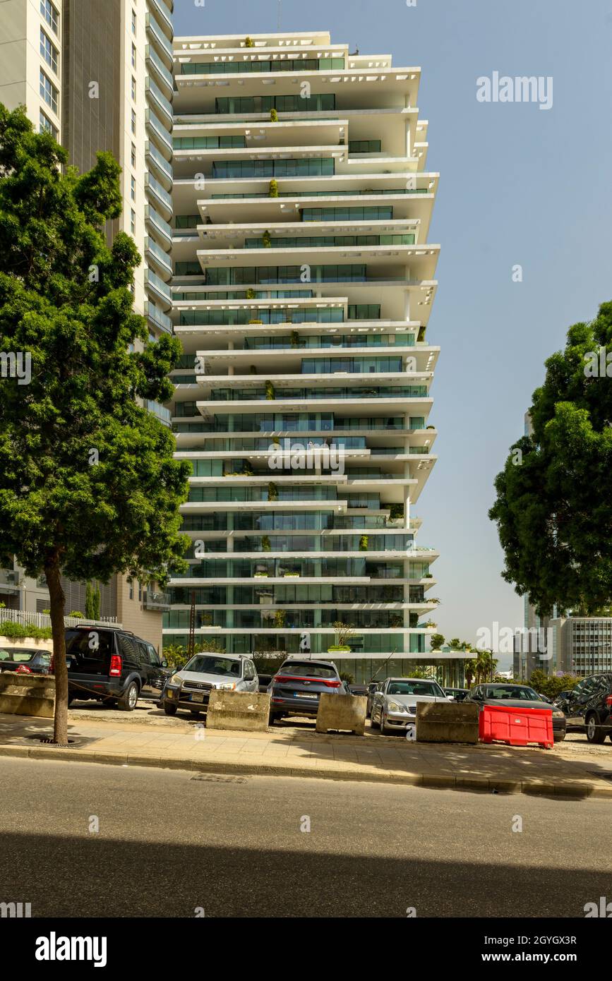 LIBANON, BEIRUT, INNENSTADT VON BEIRUT, BEIRUT TERRACES BUILDING (ARCHITEKT: HERZOG & DE MEURON) Stockfoto