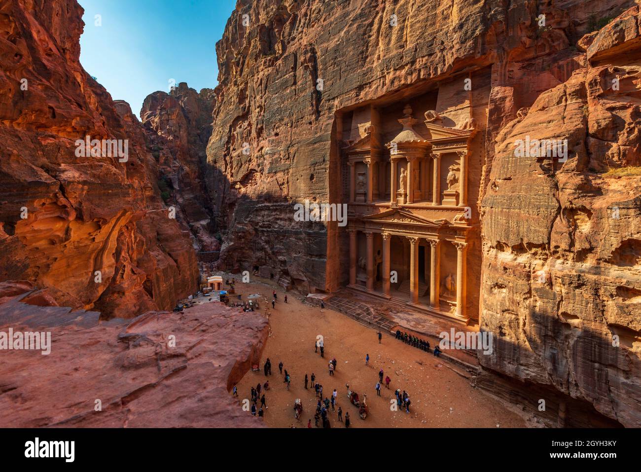 JORDANIEN, PETRA, DER KHAZNEH (SCHATZ DES PHARAO) Stockfoto