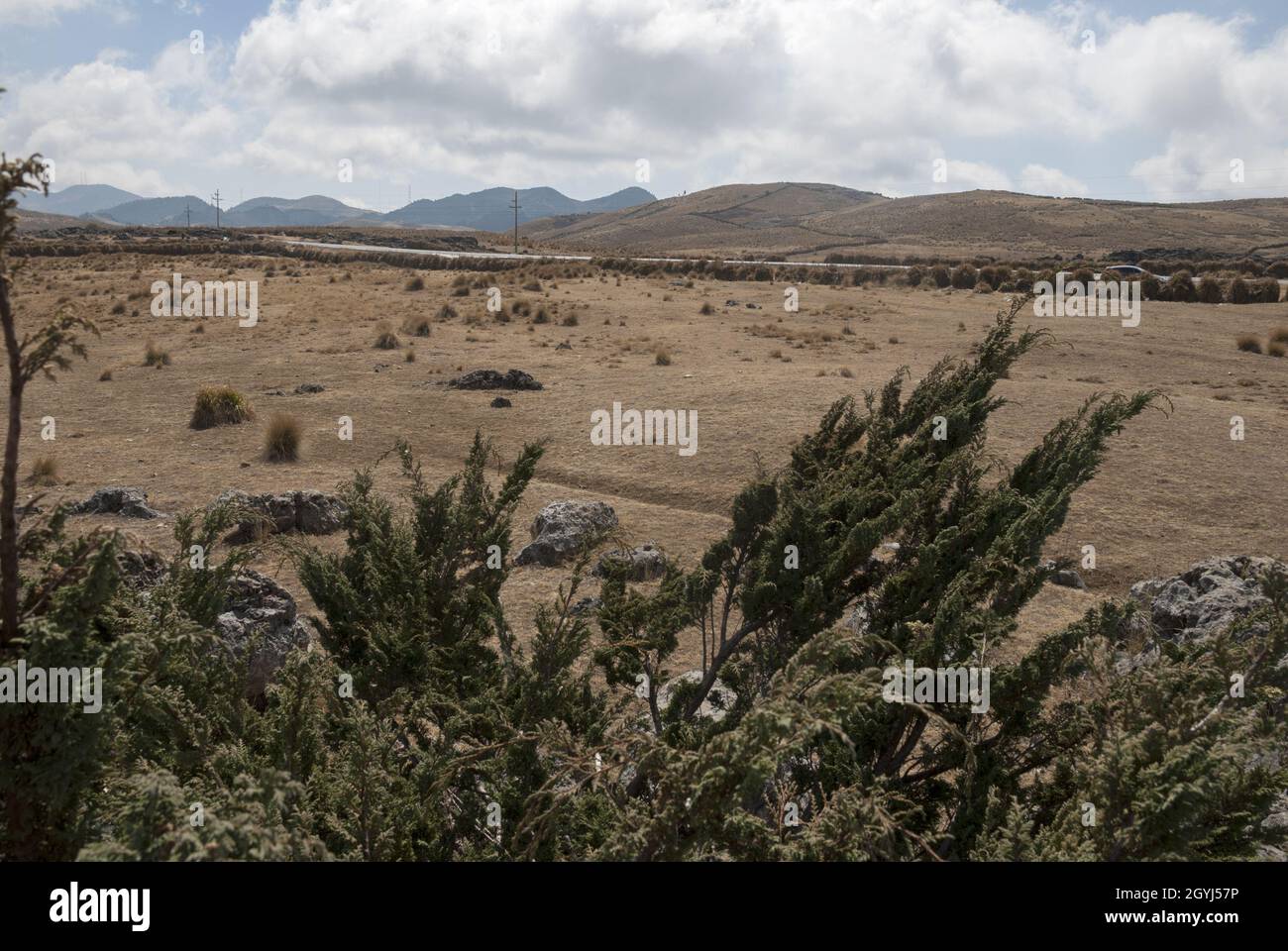 Panoramablick Berge in der Sierra de los Cuchumatanes, Huehuetenango, Guatemala, öde Landschaft. Stockfoto