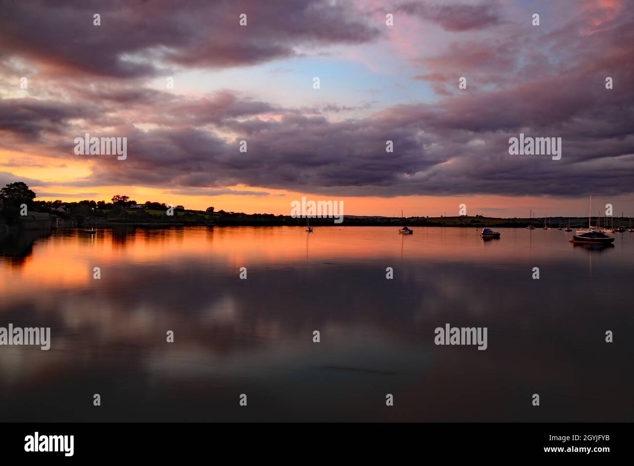 Sonnenuntergang Über Dem Fluss Tamar, Saltash, Cornwall Stockfoto