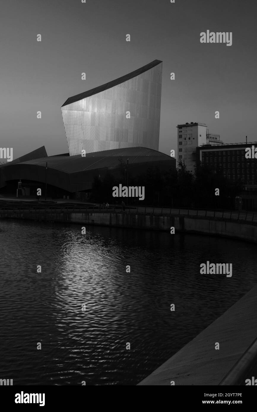 Das Imperial War Museum North, Trafford Wharf, Manchester, Lancashire, England, VEREINIGTES KÖNIGREICH Stockfoto
