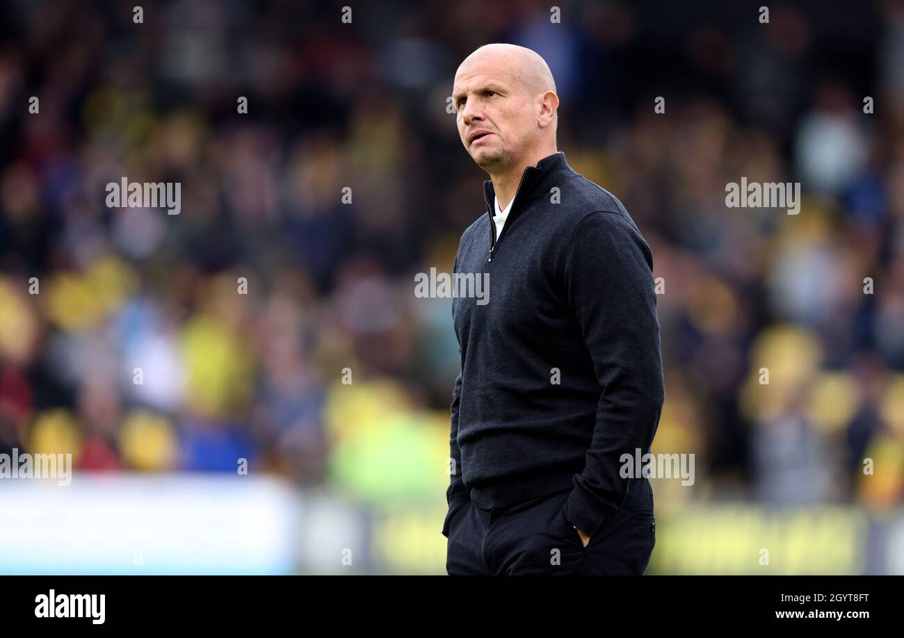 Scunthorpe United-Manager Neil Cox beim zweiten Spiel der Sky Bet League im EnviroVent Stadium, Harrogate. Bilddatum: Samstag, 9. Oktober 2021. Stockfoto