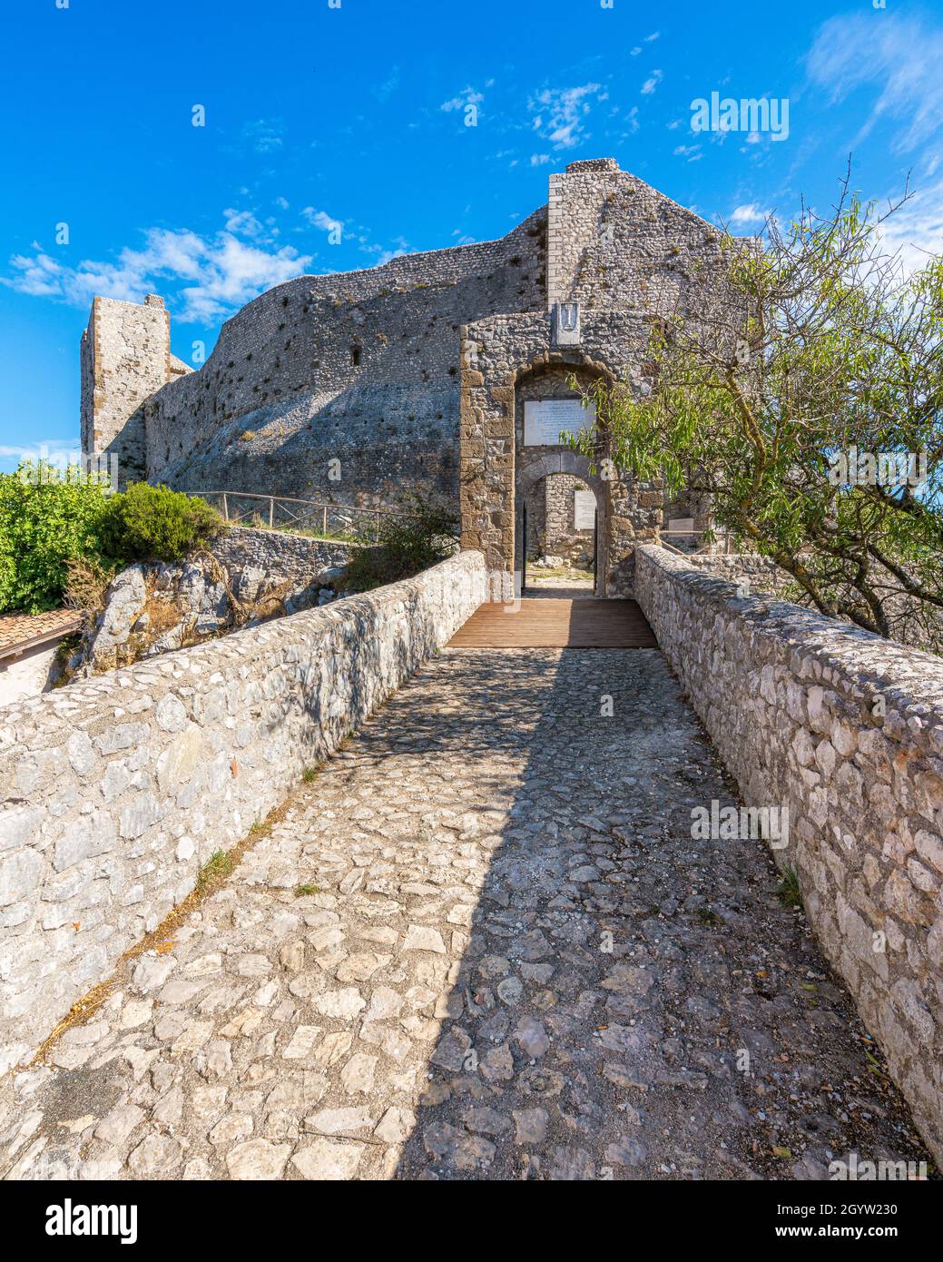 Landschaftlich reizvolle Sehenswürdigkeit in Castel San Pietro Romano, in der Nähe von Rom, Latium, Italien. Stockfoto