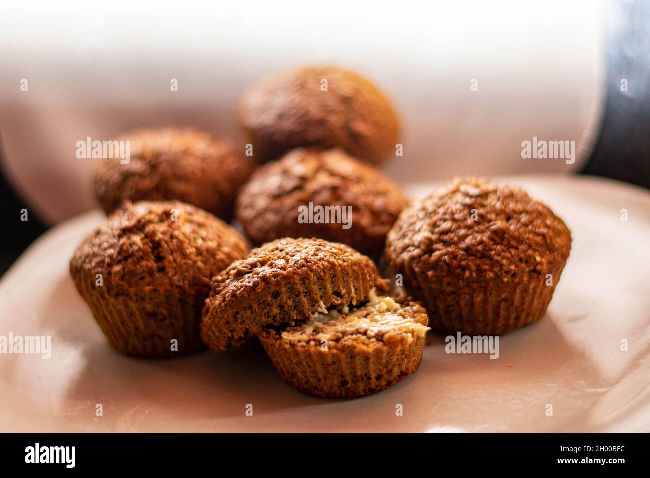 Bunch of Muffins (Cupcakes) - Food Display Stockfoto
