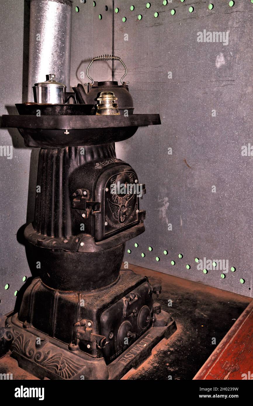 Das Innere der 1920 hölzernen Kabinenbahn, im Arkansas Railroad Museum. Stockfoto