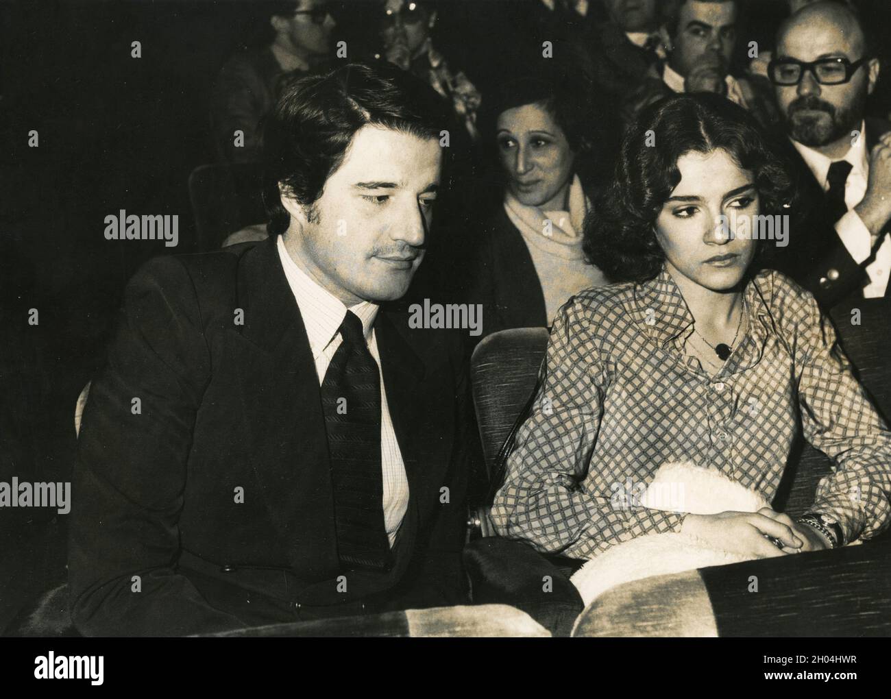 Der italienische Schauspieler Christian De Sica und seine Frau Silvia Verdone, 1970er Jahre Stockfoto