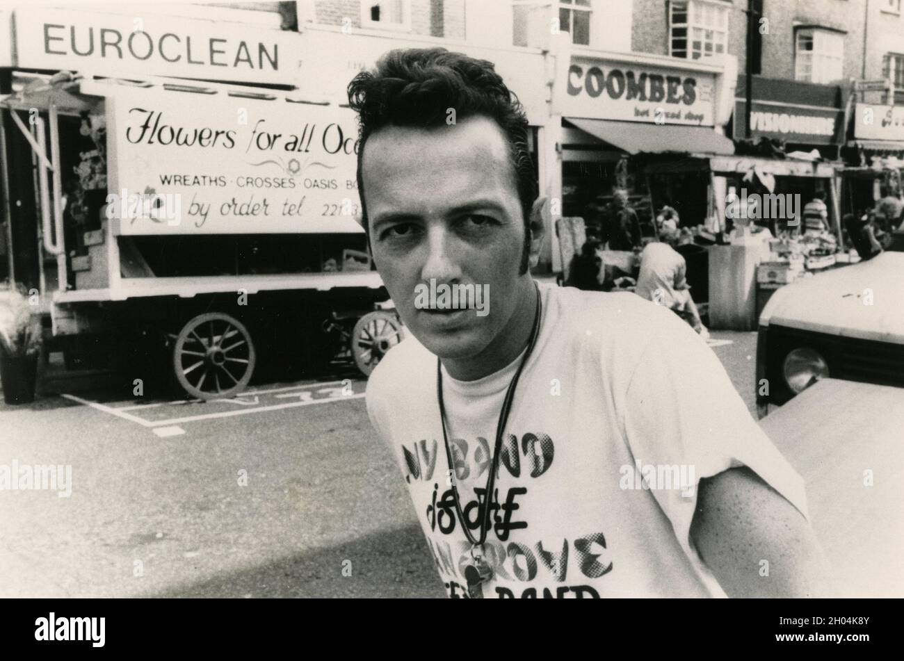Der britische Sänger und Songwriter Joe Strummer, 1980er Jahre Stockfoto