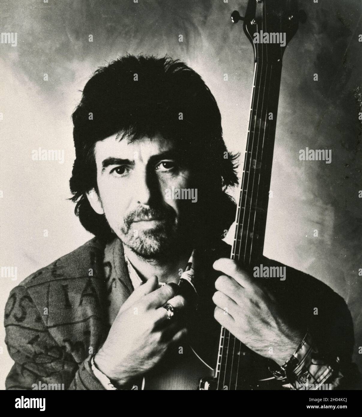 Der britische Sänger und Songwriter George Harrison, 1980er Jahre Stockfoto