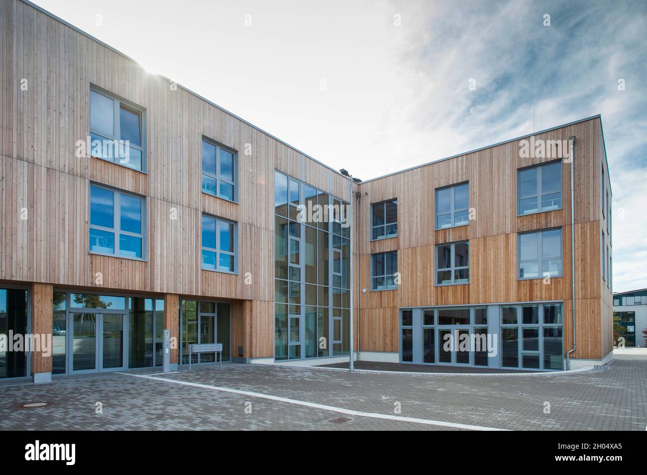Der Erweiterungsbau 'Zukunftsraum' der Privatuniversität Witten Herdecke im nachhaltigen Holzbau, Witten, Nordrhein-Westfalen, Ge Stockfoto