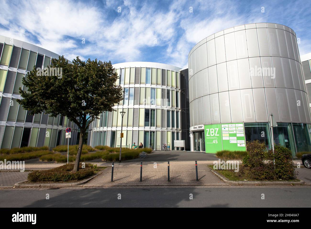 Das Zentrum für zahnärztliche und biowissenschaftliche Forschung Witten (ZBZ), Witten, Nordrhein-Westfalen, Deutschland. Zahnmedizinisch-Biowissenschaftliches Forschung Stockfoto