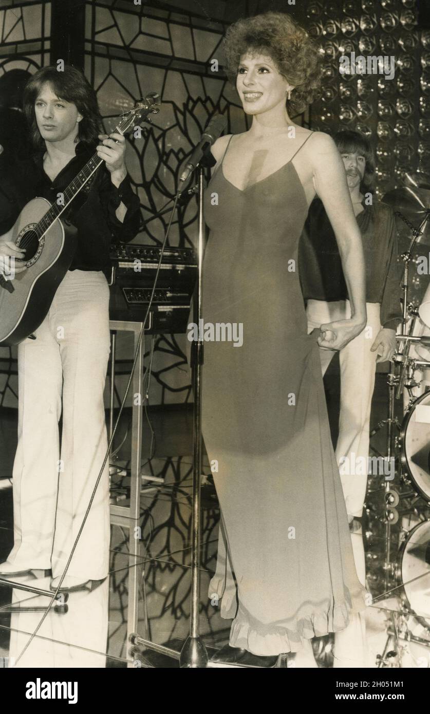 Italienische Sängerin Ornella Vanoni, 70er Jahre Stockfoto