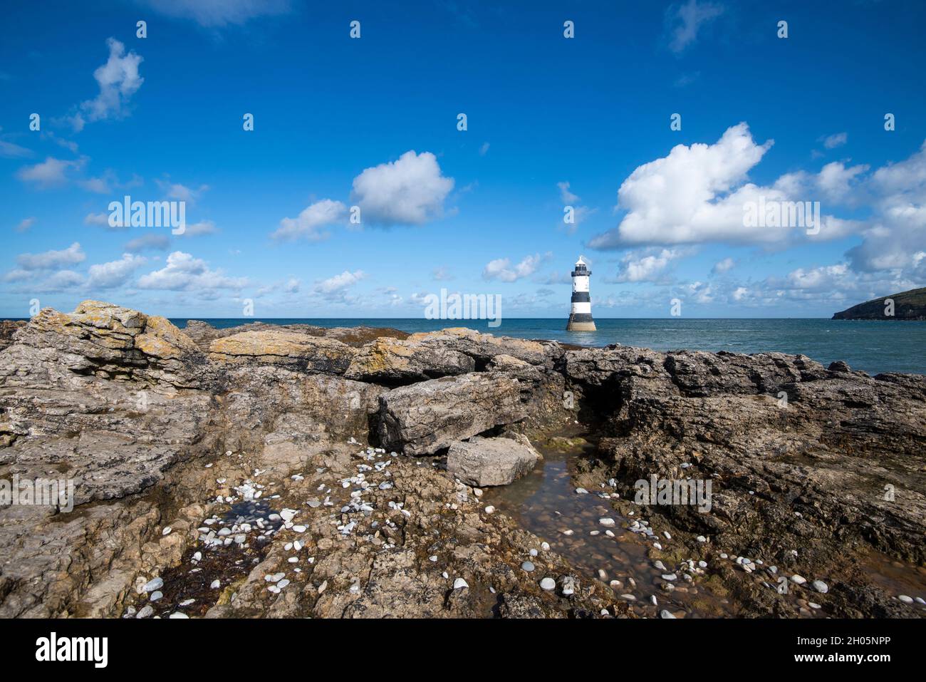 Penmon Lighthouse, Anglesey Wales Vereinigtes Königreich Stockfoto