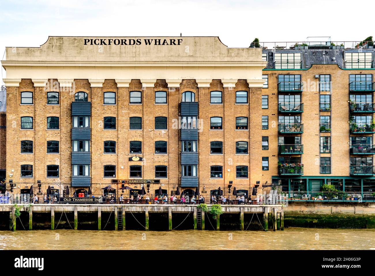 Pickfords Wharf Mixed-Use Building, Thames Riverside, London, Großbritannien. Stockfoto