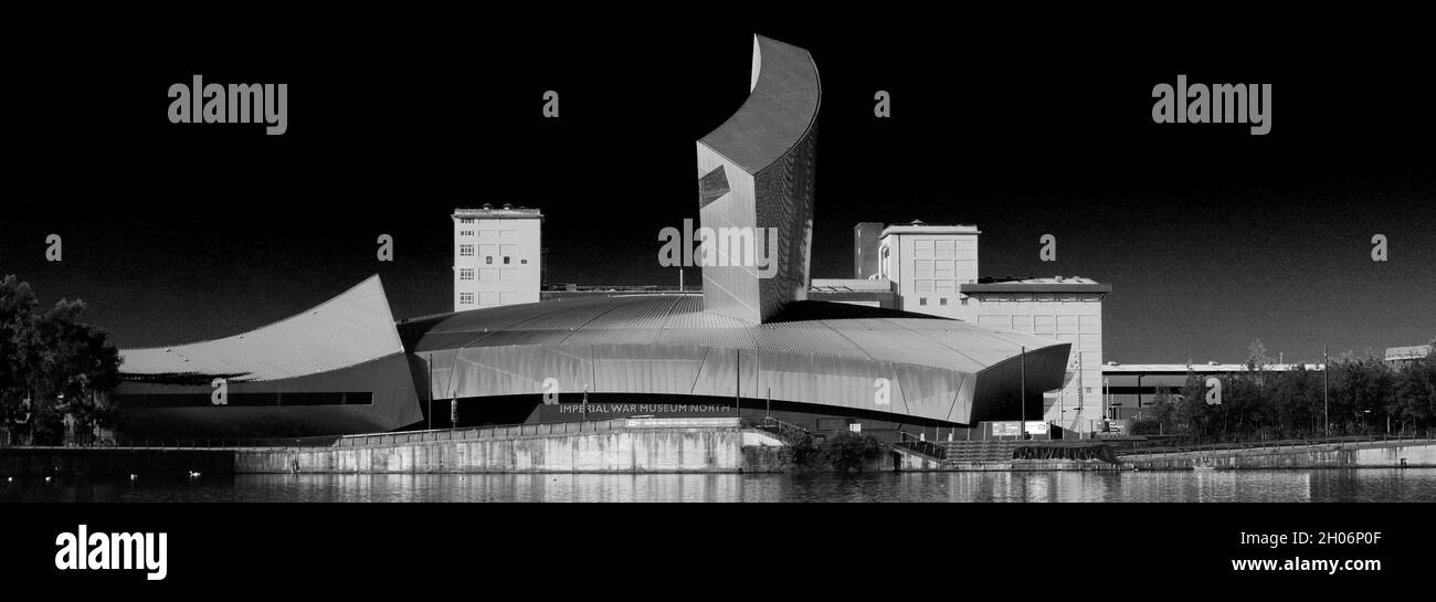 Das Imperial War Museum North, Trafford Wharf Rd, Trafford Park, Stretford, Manchester, Lancashire, England, Großbritannien Stockfoto