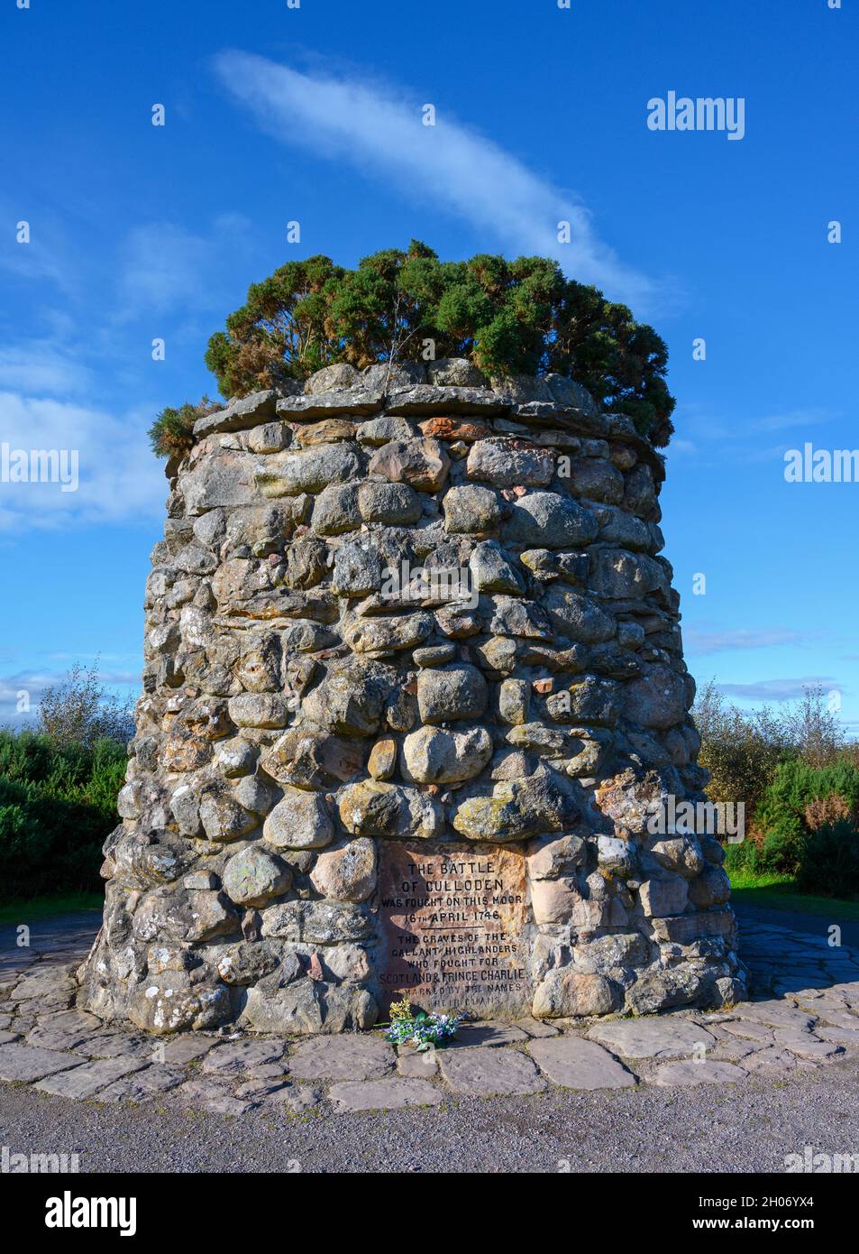 Memorial Cairn auf dem Schlachtfeld von Culloden, Culloden, in der Nähe von Inverness, Schottland, Großbritannien Stockfoto