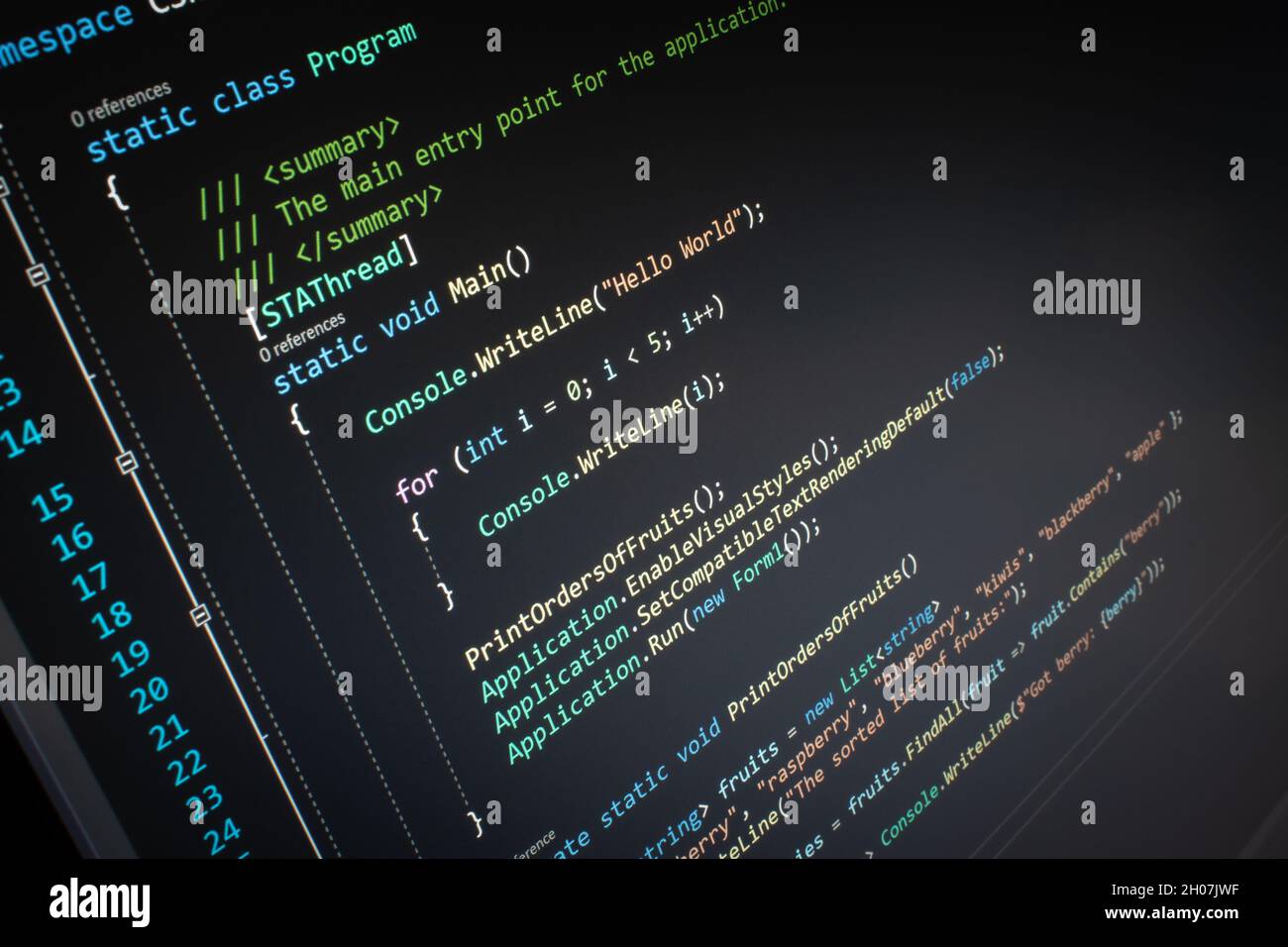 C# Hello World-Code auf dem Bildschirm Stockfoto