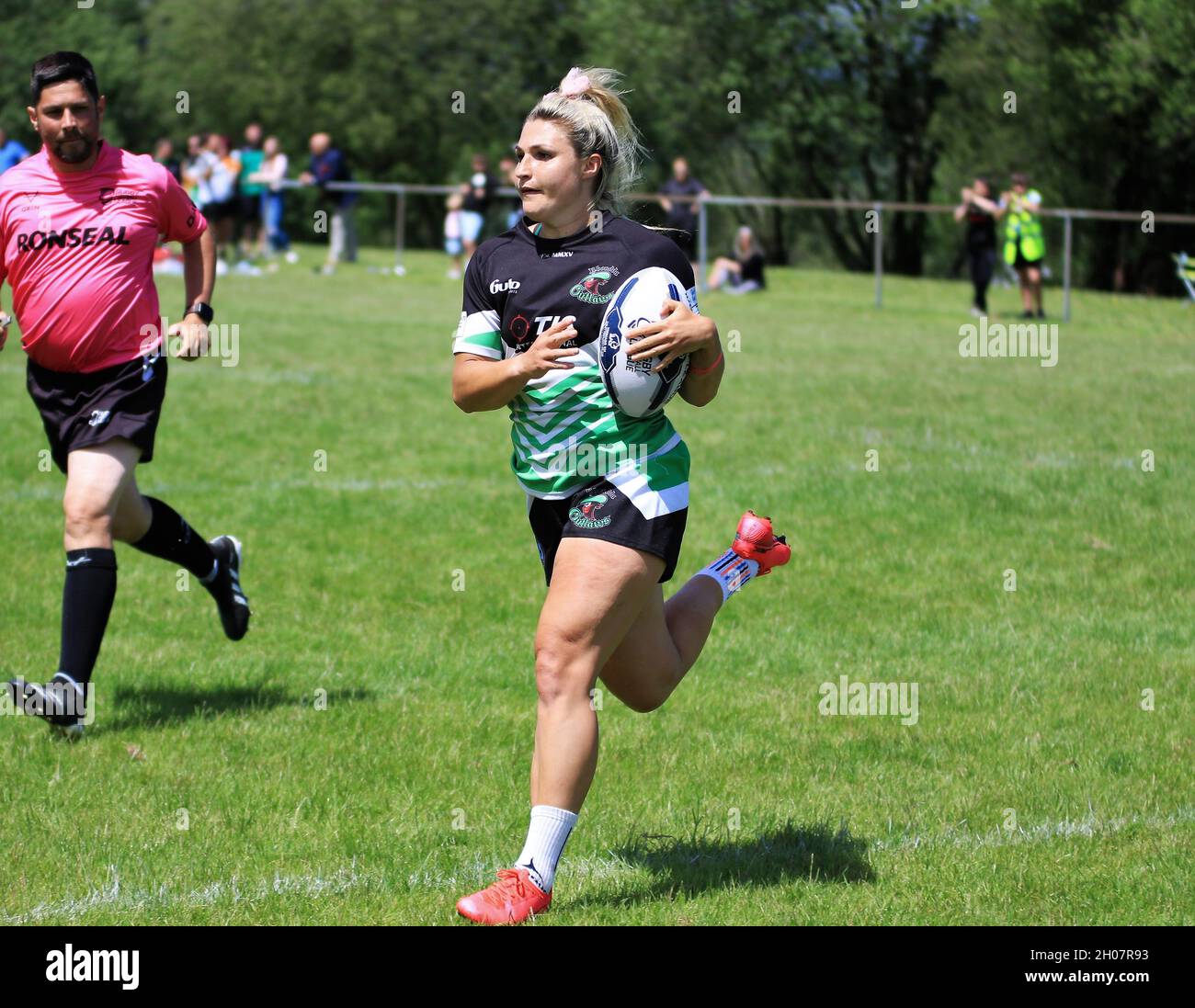 Lowri Norkett - walisischer Rugby-Spieler - spielt für die Rhondda Outlaws Rugby League Stockfoto