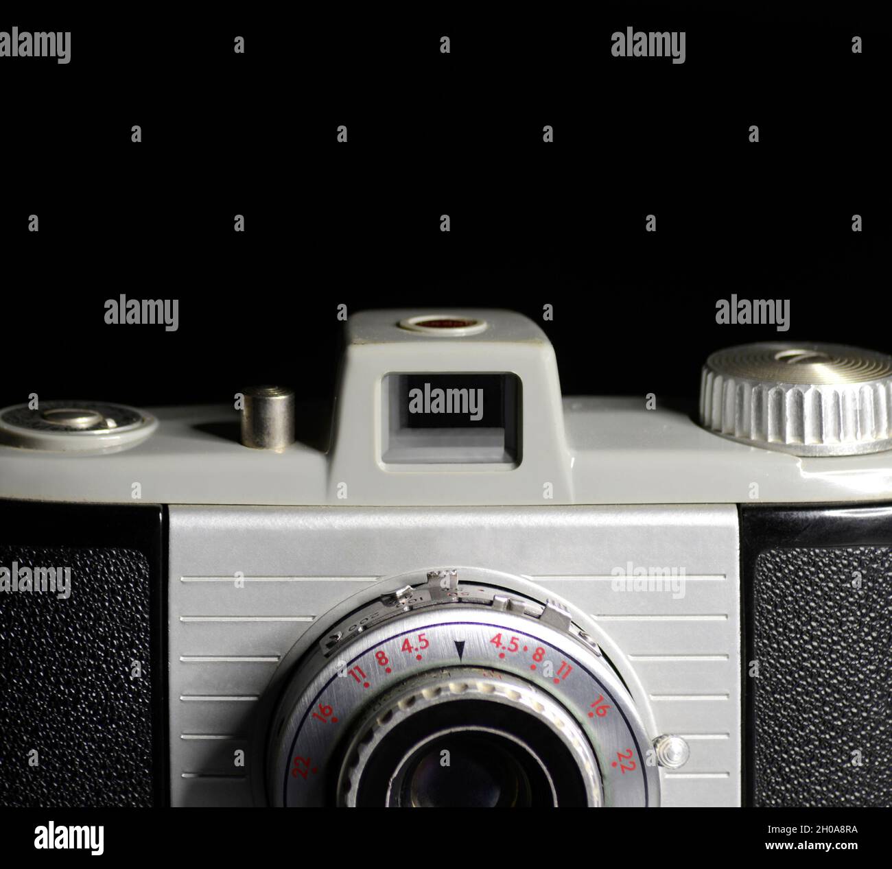 Nahaufnahme einer Kodak Pony 828 Vintage Kamera Stockfoto