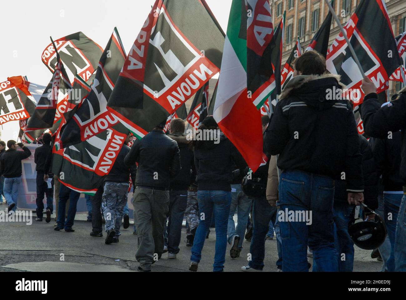 Rom, Italien, 01/12/2006: Studentendemonstration organisiert von Forza Nuova. ©Andrea Sabbadini Stockfoto