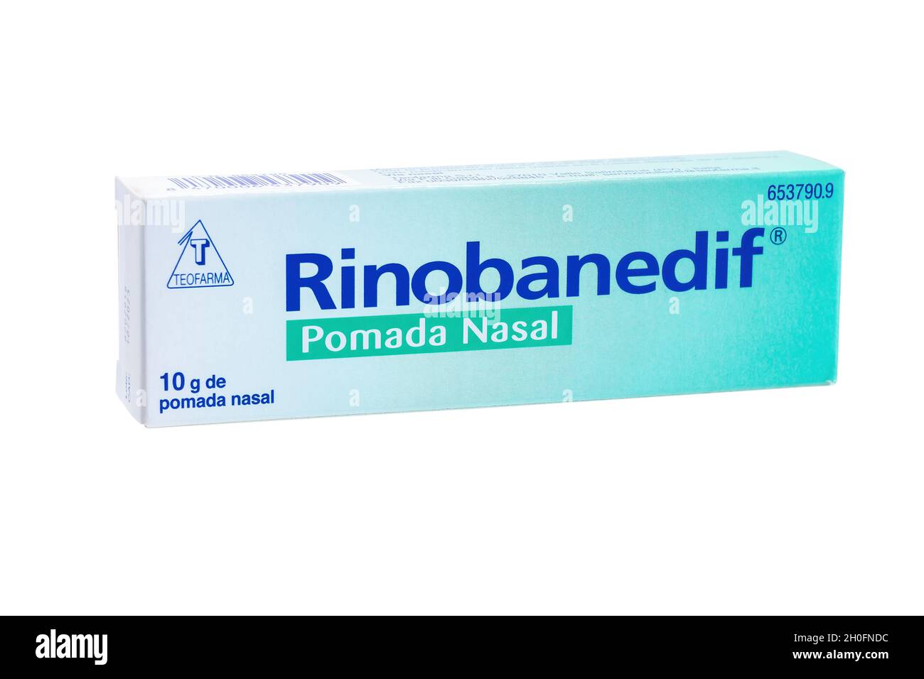 Huelva, Spanien - 10. Oktober 2021: Rinobanedif Nasensalbe, enthält zwei Antibiotika, Bacitracin und Neomycin, ein Kortikosteroid, Prednisolon, Anti- Stockfoto