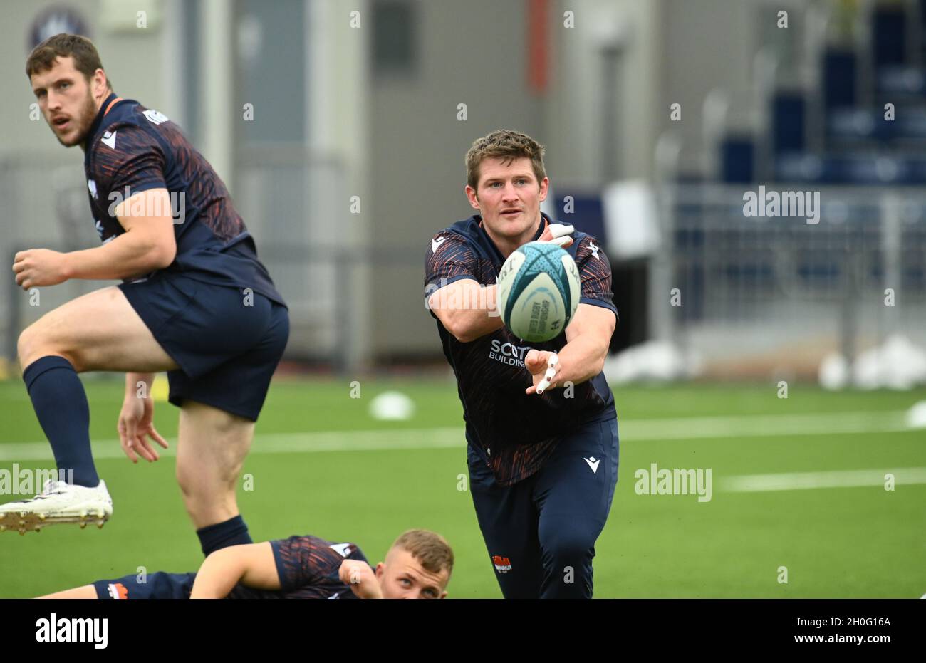 Edinburgh.Schottland Großbritannien.12. Oktober 21. Edinburgh Rugby James Johnstone Trainingseinheit für United Rugby Championship Spiel gegen Vodacom Bulls. Kredit: eric mccowat/Alamy Live Nachrichten Stockfoto