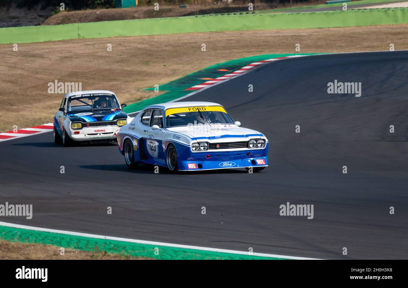 Italien, september 11 2021. Vallelungaklassiker. Oldtimer-Autorennen der 70er Jahre auf Asphalt, Ford Capri RS 3100 Stockfoto